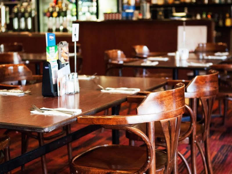 Upper Ross Hotel Townsville Eksteriør bilde